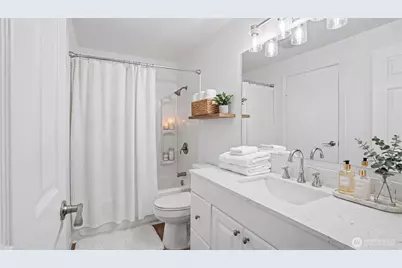 2233 184th Place SE, Bothell, WA 98012 - Photo 13