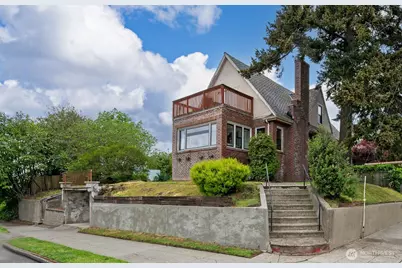 1543 31st Avenue S, Seattle, WA 98144 - Photo 1