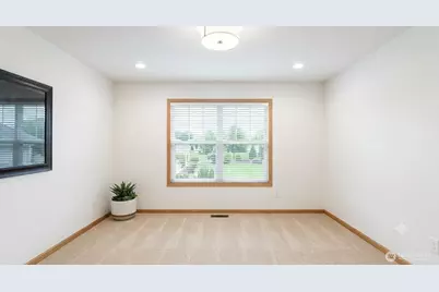 1961 NE Green Glen Lane, Bremerton, WA 98311 - Photo 9