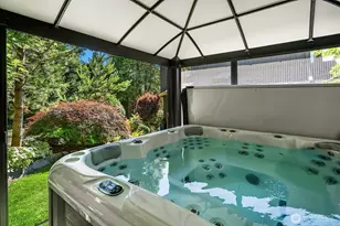 13419 Holmes Point Dr NE, Kirkland, WA 98034 - Photo 31