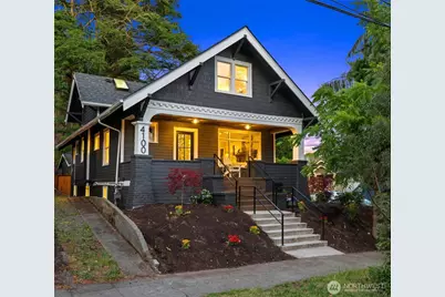 4100 Densmore Avenue N, Seattle, WA 98103 - Photo 1