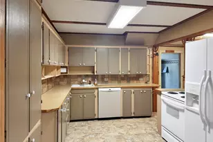 111 S 1st St, Thorp, WA 98946 - Photo 5