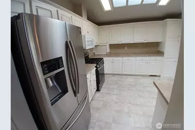9024 60th Avenue E #104, Puyallup, WA 98371 - Photo 7