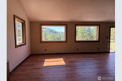 88 Little Bear Road, Republic, WA 99166 - Photo 5