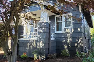 5330 9th Ave NE, Seattle, WA 98105 - Photo 1