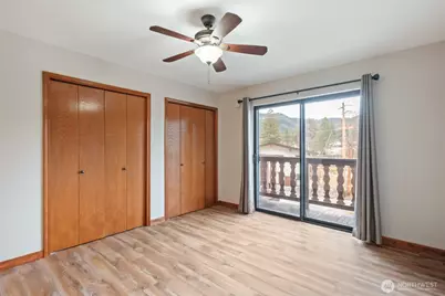 325 Division Street #202, Leavenworth, WA 98826 - Photo 17