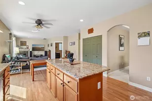 8706 186th St Ct E, Puyallup, WA 98375 - Photo 13