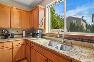8706 186th St Ct E, Puyallup, WA 98375 - Photo 11