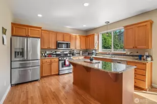 8706 186th St Ct E, Puyallup, WA 98375 - Photo 9