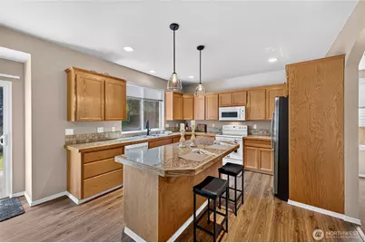 11313 177th Avenue E, Bonney Lake, WA 98391 - Photo 11