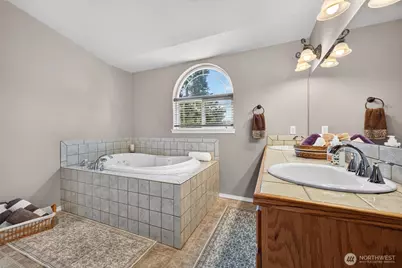 11313 177th Avenue E, Bonney Lake, WA 98391 - Photo 17