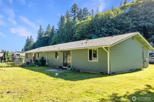 11087 N Skagit St, Burlington, WA 98233 - Photo 3