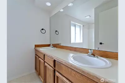 210 141st Avenue NE, Bellevue, WA 98007 - Photo 23