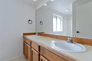 210 141st Ave NE, Bellevue, WA 98007 - Photo 23