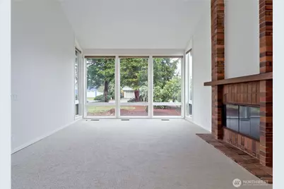 210 141st Avenue NE, Bellevue, WA 98007 - Photo 7