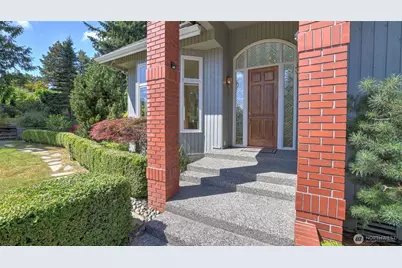 6163 93rd Avenue SE, Mercer Island, WA 98040 - Photo 3
