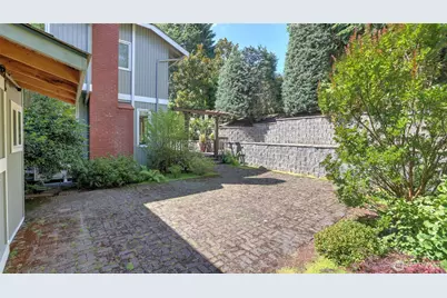 6163 93rd Avenue SE, Mercer Island, WA 98040 - Photo 37