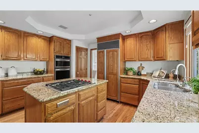 6163 93rd Avenue SE, Mercer Island, WA 98040 - Photo 11