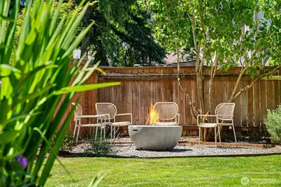 13403 SE 159th Place, Renton, WA 98058 - Photo 23