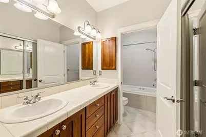 2440 S Steele Street #307, Tacoma, WA 98405 - Photo 9