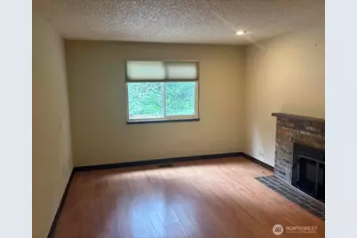24404 SE Mirrormont Boulevard, Issaquah, WA 98027 - Photo 13