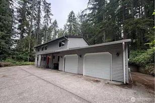 24404 SE Mirrormont Blvd, Issaquah, WA 98027 - Photo 1