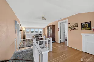 237 W 3rd St, Port Angeles, WA 98362 - Photo 23