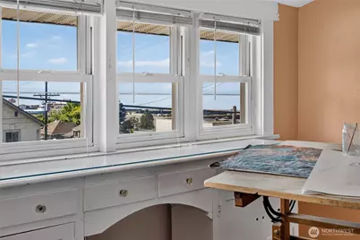 237 W Third Street, Port Angeles, WA 98362 - Photo 25