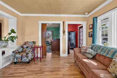 237 W Third Street, Port Angeles, WA 98362 - Photo 5