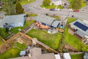 2825 E Crestline Dr, Bellingham, WA 98226 - Photo 29
