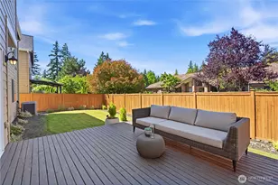 16105 Northup Way, Bellevue, WA 98008 - Photo 21
