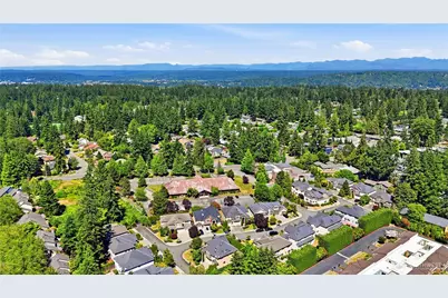 16105 Northup Way, Bellevue, WA 98008 - Photo 37
