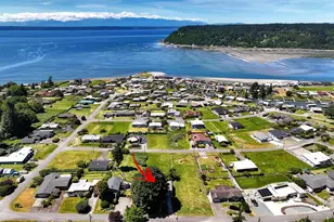 8216 Whidbey Dr, Clinton, WA 98236 - Photo 3