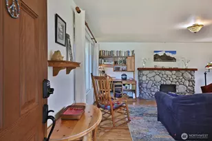 8216 Whidbey Dr, Clinton, WA 98236 - Photo 11
