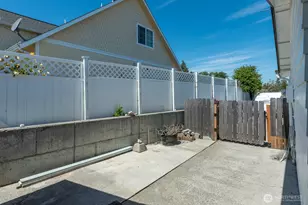 1603 25th St, Anacortes, WA 98221 - Photo 31