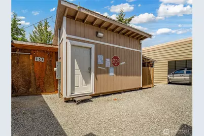 33620 45th Avenue Ct E, Eatonville, WA 98328 - Photo 29