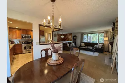 745 SW 13th Avenue, Oak Harbor, WA 98277 - Photo 9
