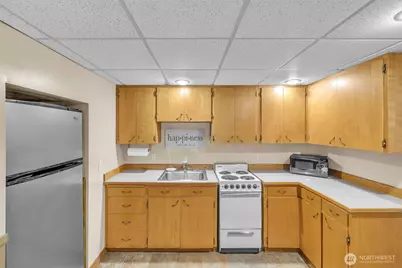 15605 72nd Avenue NE, Kenmore, WA 98208 - Photo 23