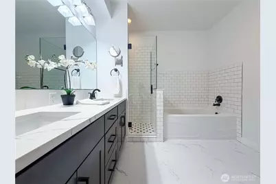 12208 NE 24th Street #124, Bellevue, WA 98005 - Photo 11