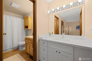 12024 101st Ave NE, Kirkland, WA 98034 - Photo 9