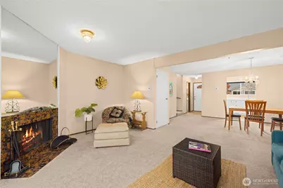 12024 101st Avenue NE #E2, Kirkland, WA 98034 - Photo 5