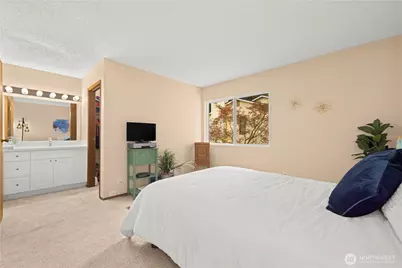 12024 101st Avenue NE #E2, Kirkland, WA 98034 - Photo 7