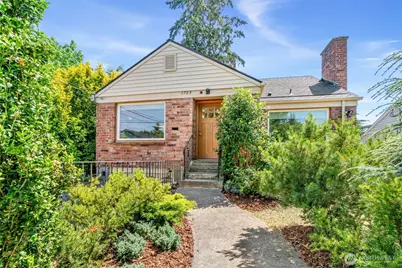1705 N 82nd Street, Seattle, WA 98103 - Photo 1
