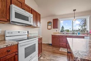 189 Trout Lakes, Castle Rock, WA 98611 - Photo 13