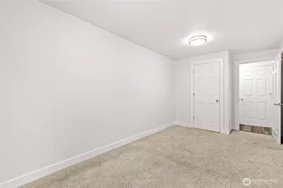 8823 S Yakima Avenue, Tacoma, WA 98444 - Photo 15