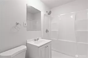 8823 S Yakima Ave, Tacoma, WA 98444 - Photo 11