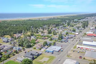 5010 L Pl, Seaview, WA 98644 - Photo 33