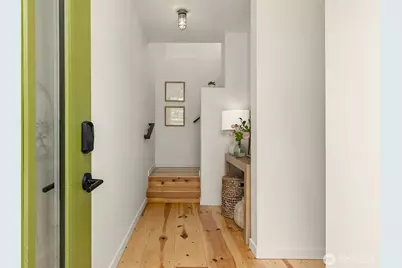 203 Madrona Way NE #F-1, Bainbridge Island, WA 98110 - Photo 3