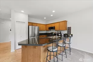2001 5th Ave NW, Puyallup, WA 98371 - Photo 11