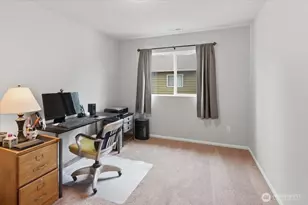 2001 5th Ave NW, Puyallup, WA 98371 - Photo 23